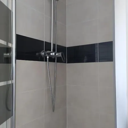 Au Centre De Dunkerque A 20 Minutes De La *